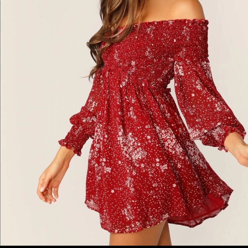 Cross Wrap Shirred Bodice Floral Dress - Picture 2 of 5